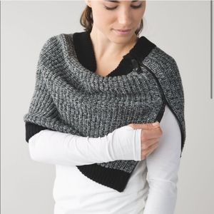 Lululemon Zipper Scarf